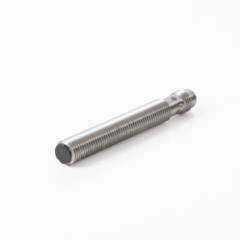 E2B-S08LS02-MC-B2 ENDÜKTİF SENSÖR M8 24VDC PNP NC 2mm M8 KONNEKTÖRLÜ