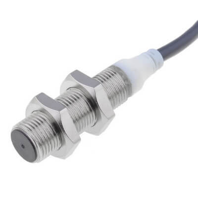 E2A-M12KS04-WP-D1 2M ENDÜKTİF SENSÖR M12 24VDC NO 4mm 2MT KABLOLU